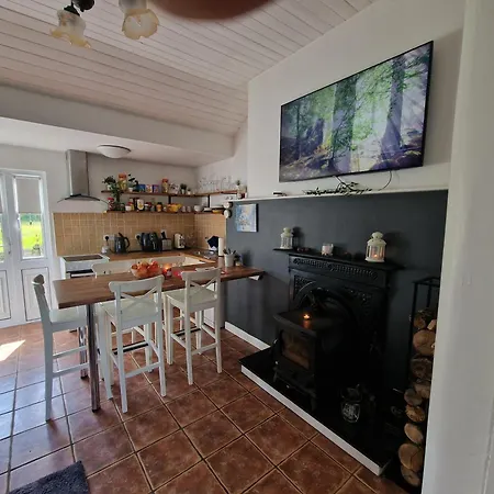 Semesterbostad The Speak Easy -two Bedroom