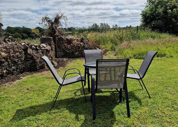 The Speak Easy -two Bedroom